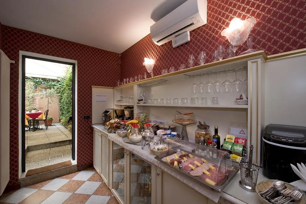 Hotel Mignon Venedig 3*,  Italien