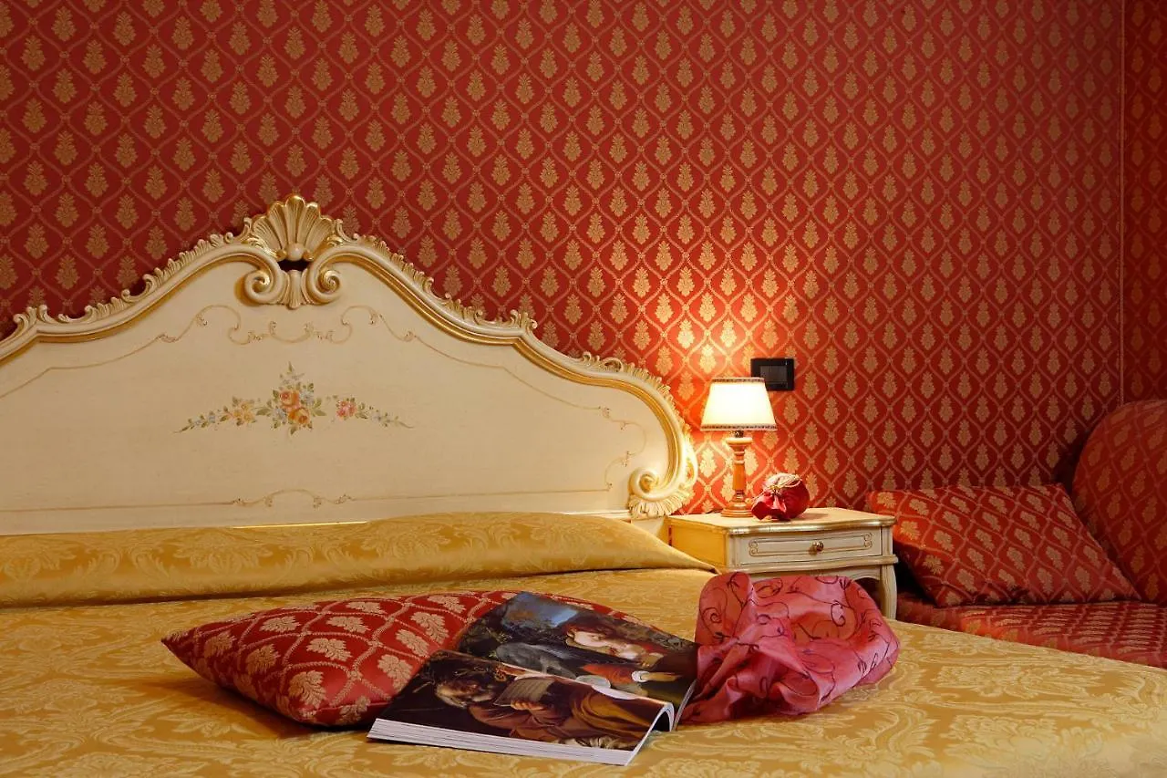 Hotel Mignon Venedig 3*,